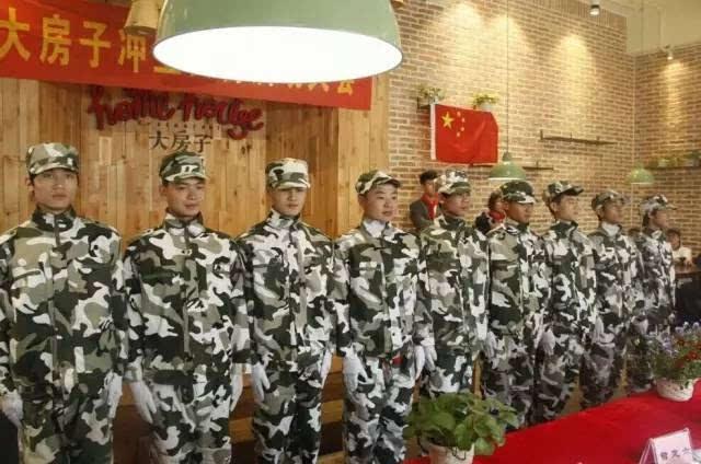 临时工，打酱油，在位时间仅仅1个月，他凭什么是旷世雄主？